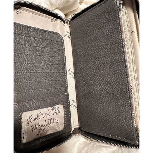 Jewell By Thirty-One All About The Benajims Wrap Around Wallet Faux Snakeskin - Picture 8 of 8